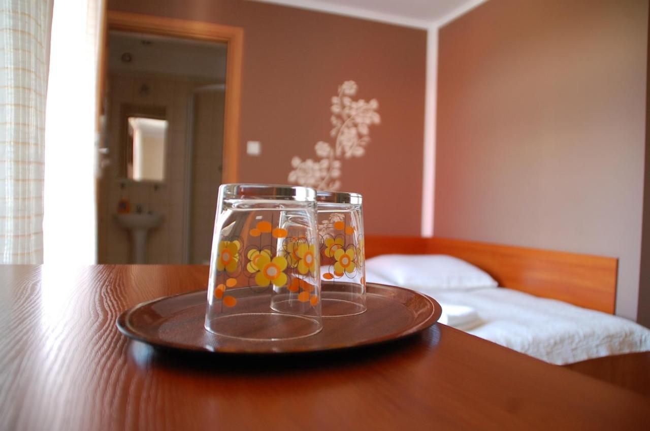 Koral Bed & Breakfast Koszalin Ngoại thất bức ảnh