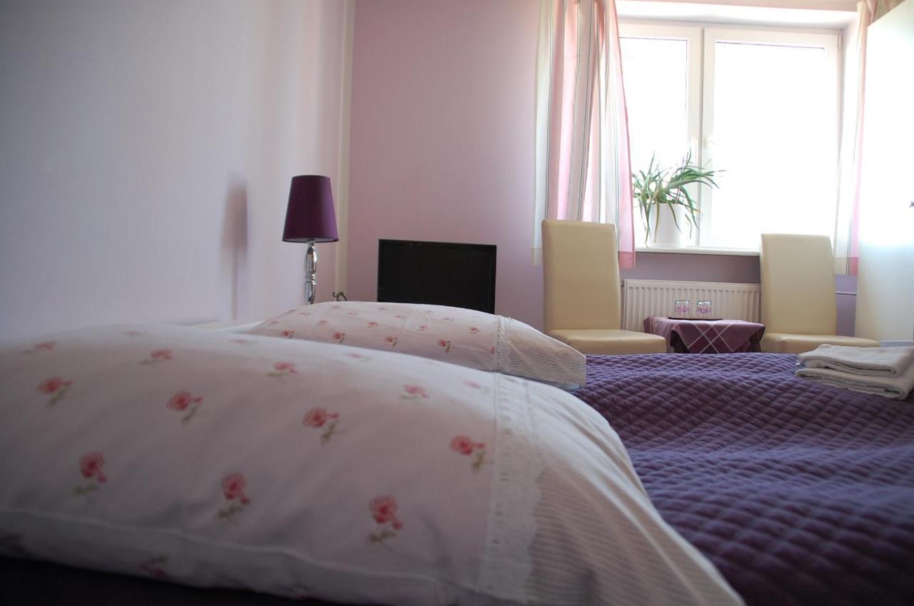Koral Bed & Breakfast Koszalin Ngoại thất bức ảnh