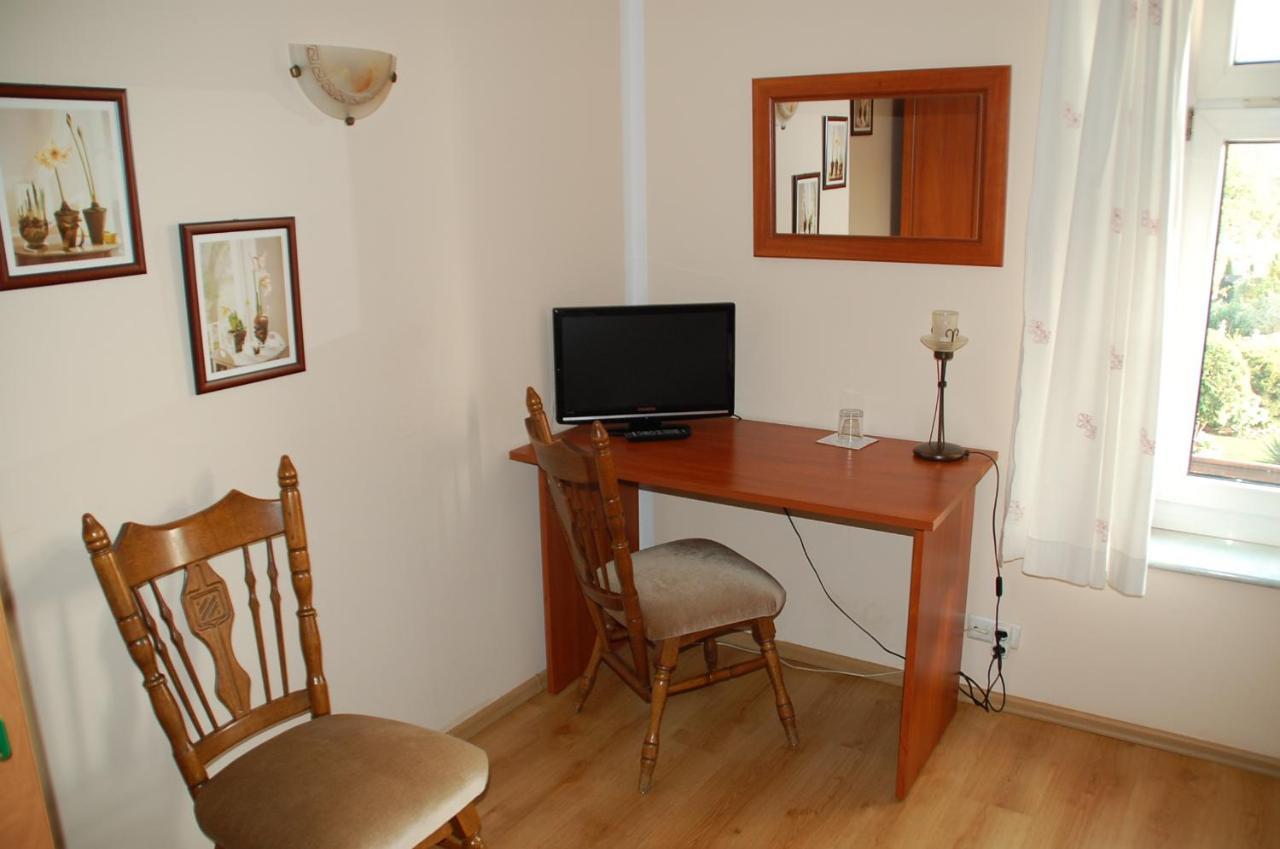 Koral Bed & Breakfast Koszalin Ngoại thất bức ảnh